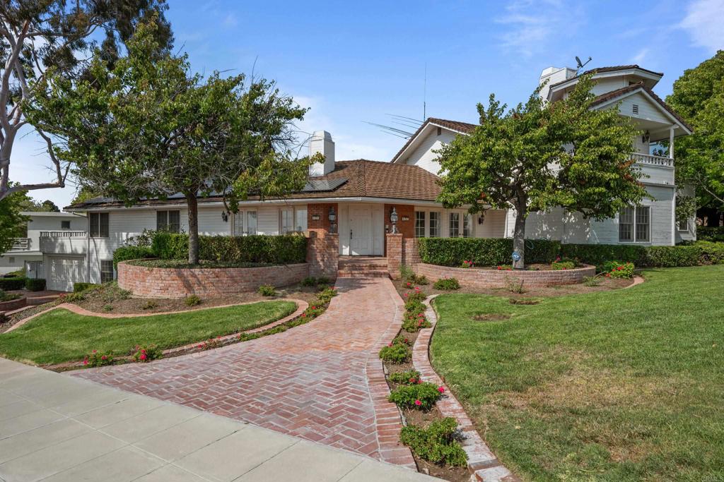 855 Country Club Drive