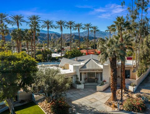 Photo of 45447 Camino Del Rey, Indian Wells, CA 92210 (MLS # 219140394DA)