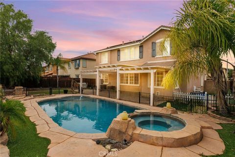 Photo of 53051 Imperial St, Lake Elsinore, CA 92532 (MLS # DW26090657)