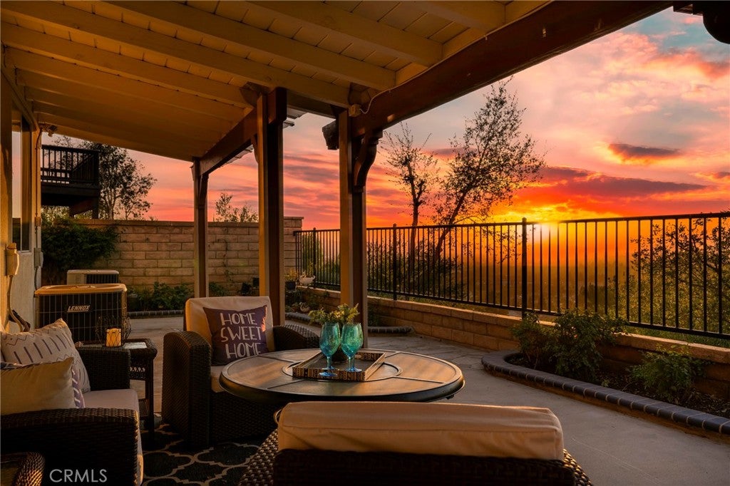 5777 Indian Pointe Drive