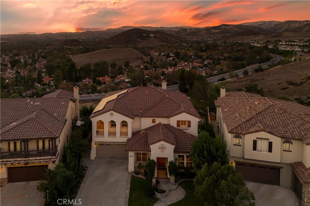 5777 Indian Pointe Drive