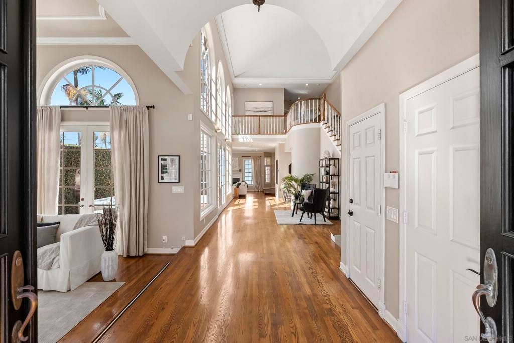 Photo of 358 Belvedere St St, La Jolla, CA 92037 (MLS # 260007091SD)