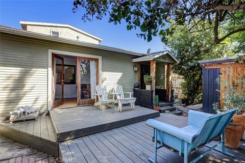 Photo of 956 Vernon Ave, Venice, CA 90291 (MLS # BB26093169)