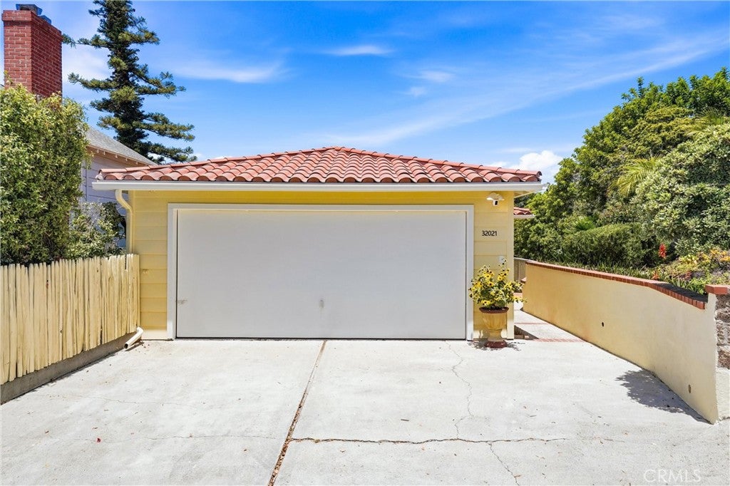 32021 & 32001 sunset Avenue, Laguna Beach CA 92651