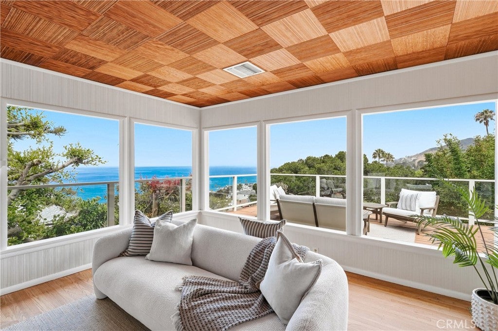 32021 & 32001 sunset Avenue, Laguna Beach CA 92651 - Photo 9