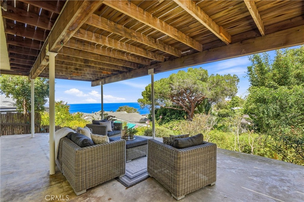 32021 & 32001 sunset Avenue, Laguna Beach CA 92651 - Photo 32
