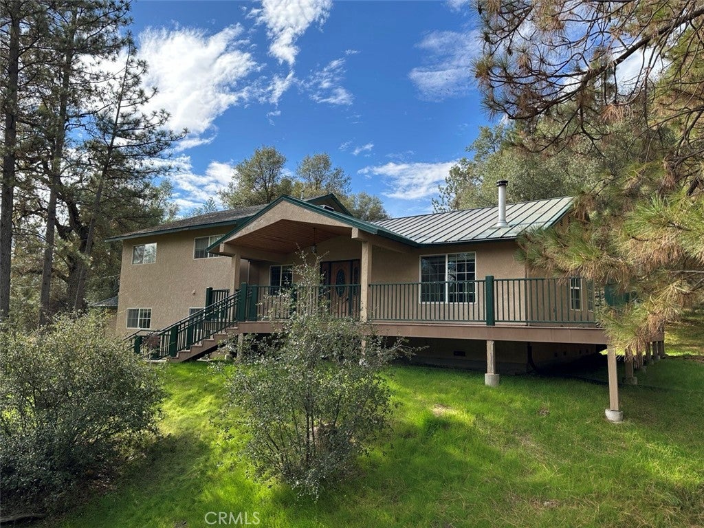 4965 Peak View Road
