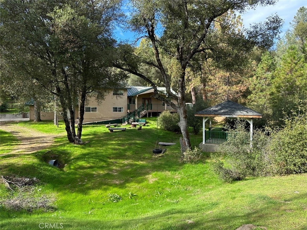 4965 Peak View Road