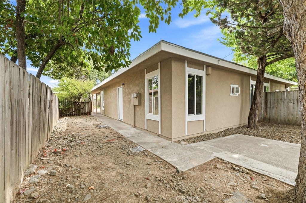 454 456 10th Street