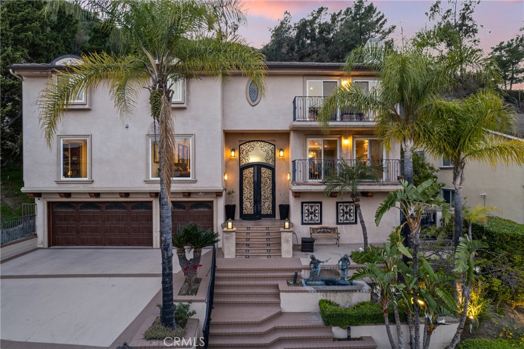 3435 Oakmont View Drive