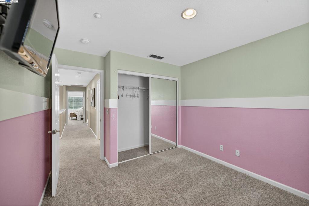 BRENTWOOD HILLS - Residential