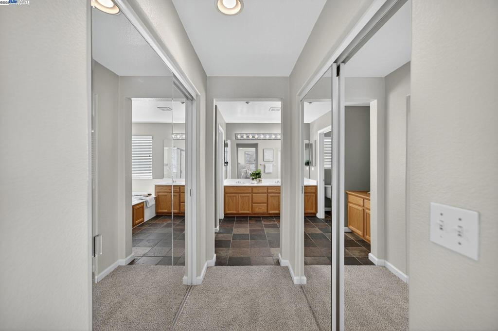 BRENTWOOD HILLS - Residential