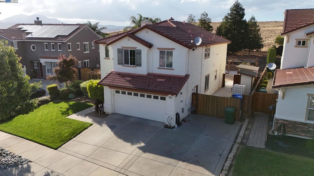 BRENTWOOD HILLS - Residential