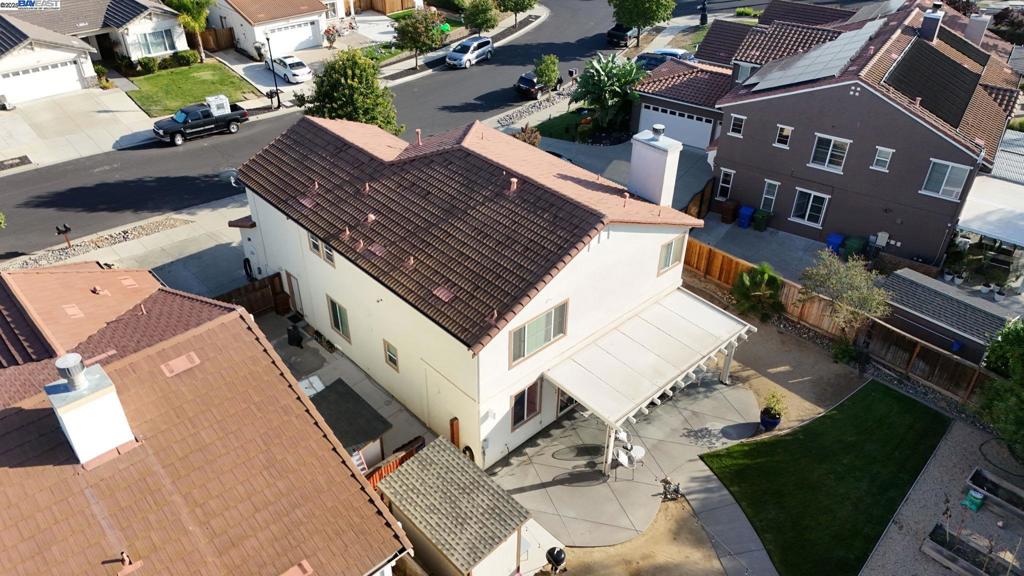 BRENTWOOD HILLS - Residential