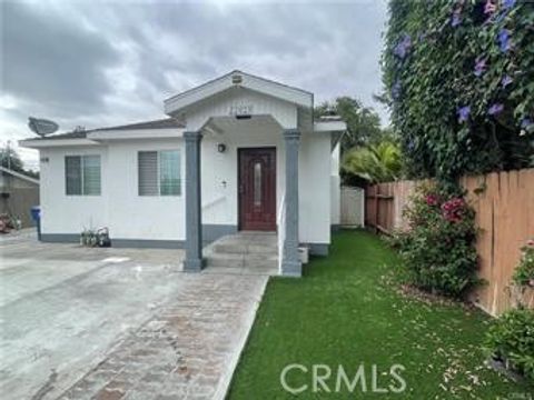 Photo of 22029 Covello, Canoga Park, CA 91303 (MLS # SR26024078)