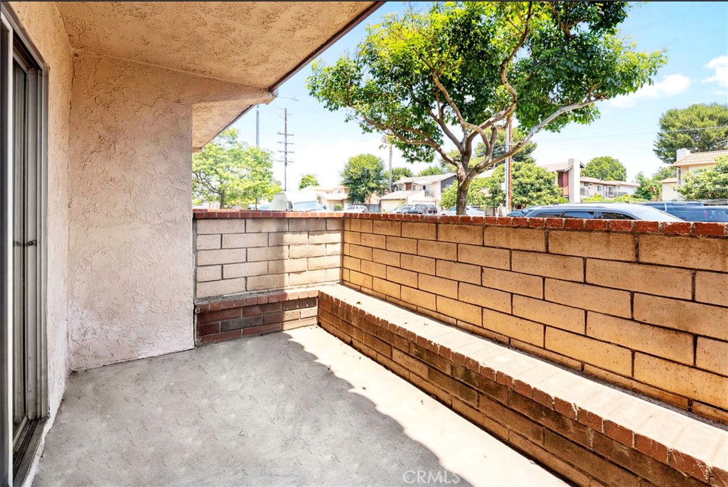 Properties 3 700 W La Veta Avenue I3