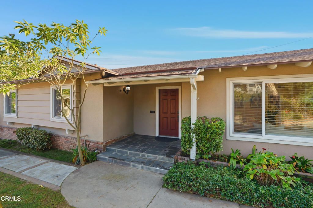 Photo of 3032 Wallingford Road, Pasadena, CA 91107 (MLS # P1-24830)