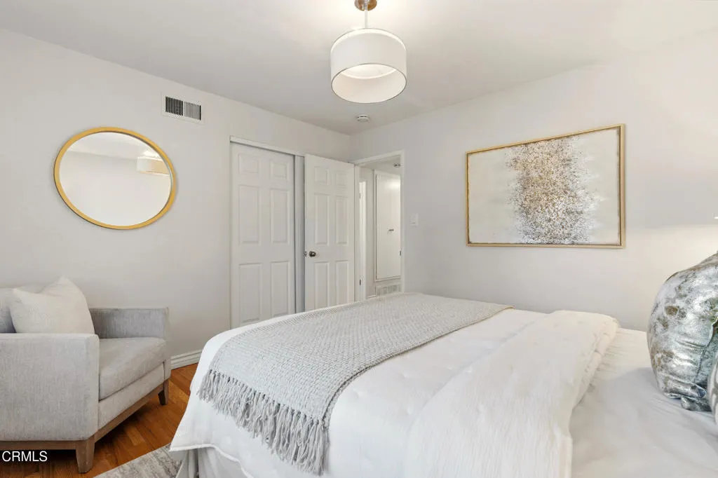 Pasadena, California 91107, United States, 3 Bedrooms Bedrooms, ,2 BathroomsBathrooms,Residential,Active,238852