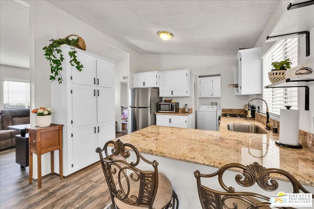 Vista Montana - Manufactured In Park