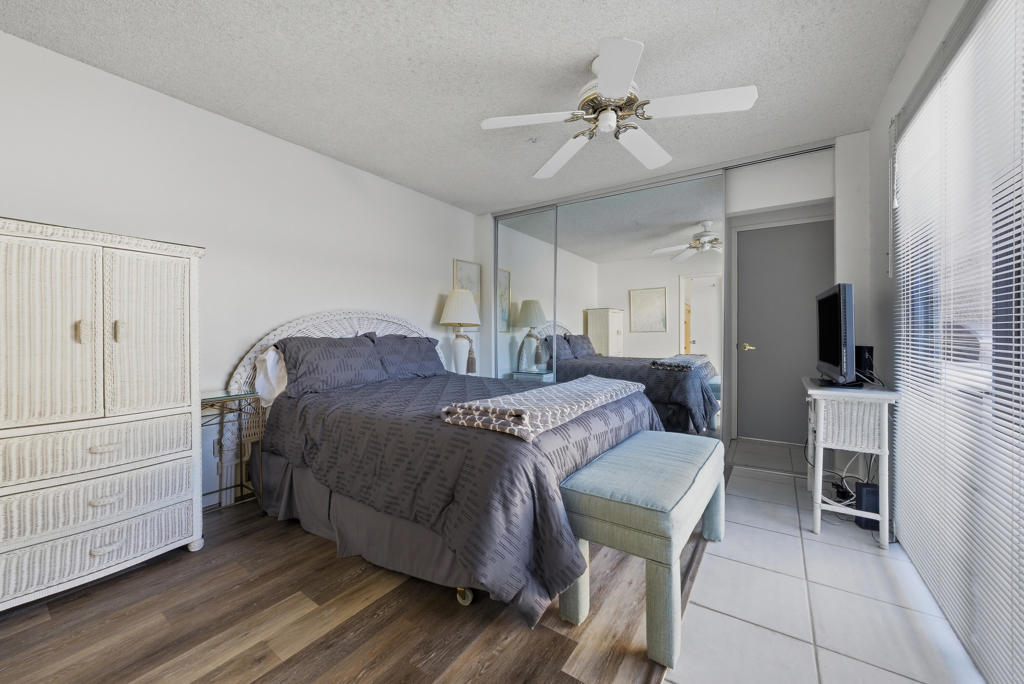 Sunrise C.C. - Residential