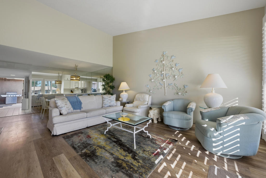 Sunrise C.C. - Residential