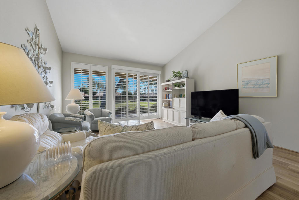 Sunrise C.C. - Residential