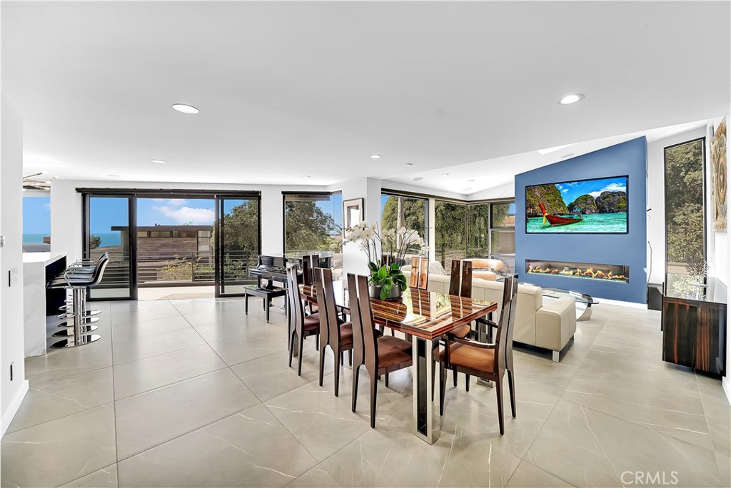 Victoria Beach (VB) - Residential Lease