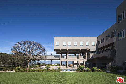 15210 Antelo Place Los Angeles CA 90077