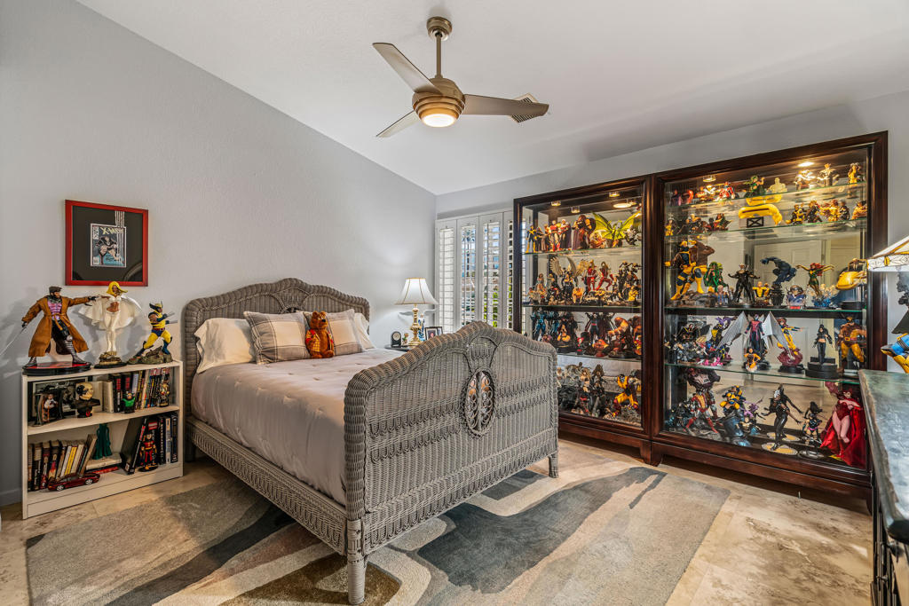 Palm Court - Residential