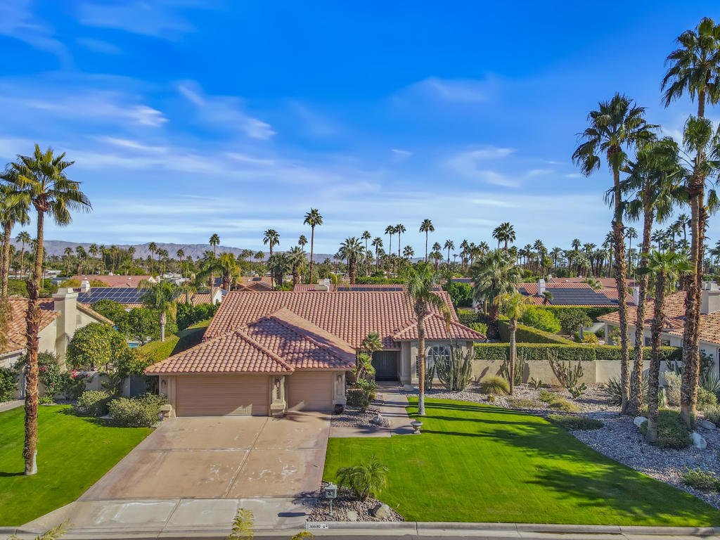 Palm Court - Residential