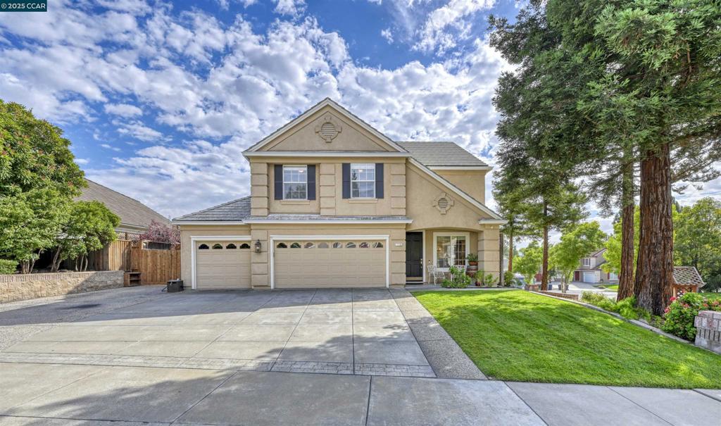PULTE ESTATES - Residential