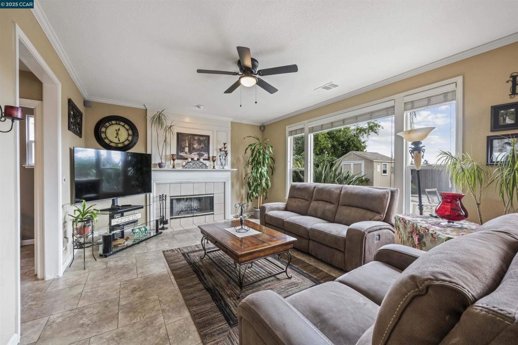 PULTE ESTATES - Residential