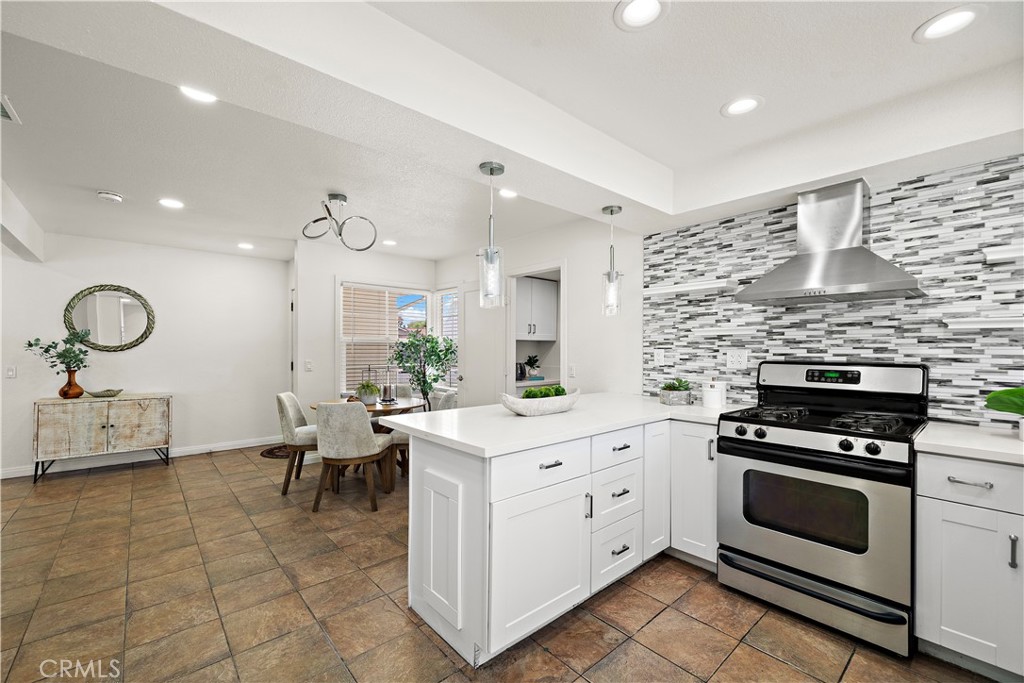 590 Traverse Drive, Costa Mesa CA 92626 - Photo 11