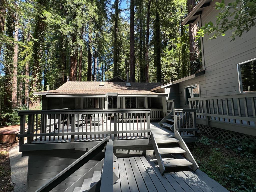 9 Sequoia Drive