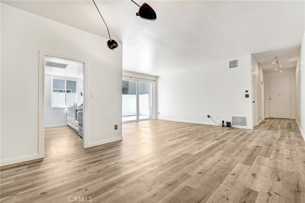 Photo of 6150 Buckingham Pkwy #106, Culver City, CA 90230 (MLS # PW25226349)