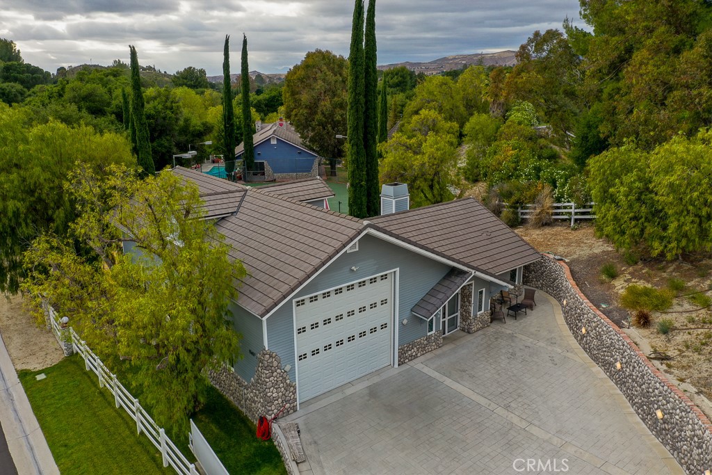 15657 Live Oak Springs Canyon