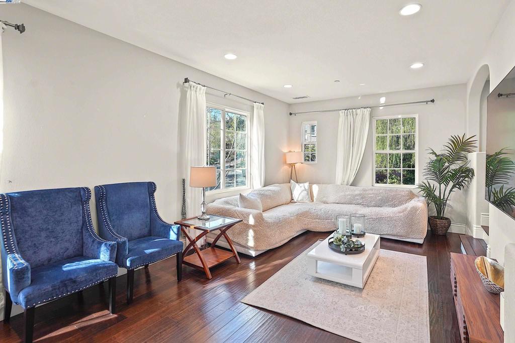 Top Location & Excellent Schools -- WEIBEL AND IRVINGTON SCHOOLS! Year 2011 built, stunning upgraded 3-bedroom, 3-bathroom north-east facing corner unit, a Duet, in the highly sought-after Weibel - Irvington neighborhood! This bright and inviting home features a spacious layout with 1 bedroom and 1 full bath downstairs, perfect for guests or a home office. Enjoy modern upgrades throughout, including elegant flooring and contemporary fixtures. As a prime corner unit, it offers extra privacy and abundant natural light. Located in a top-rated school district with easy access to shopping, dining, parks, and freeways: 680, 880, 237, 101, and BART, this home is a rare find in a desirable location. Reach your office & home within minutes instead of hours. Don’t miss this highly desirable location!!