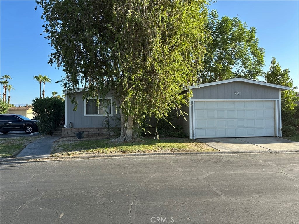 1255 Via Benicia