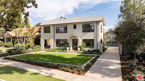 Photo of 824 Brent Avenue, South Pasadena, CA 91030 (MLS # 26671407)