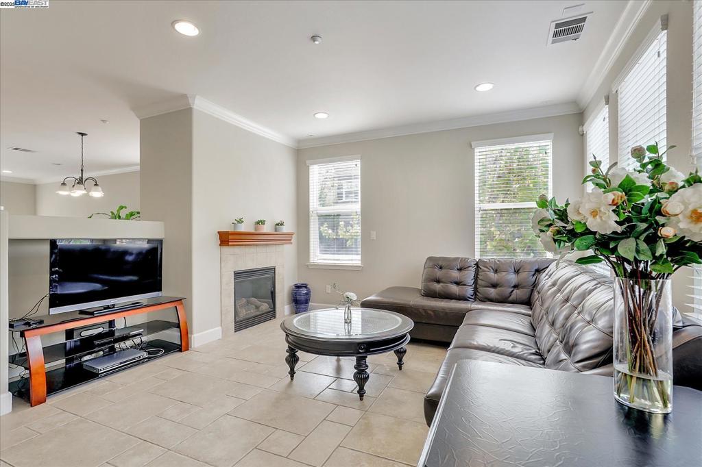 WINDEMERE - Residential Lease