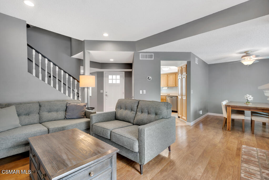 2776 Erringer Road 19