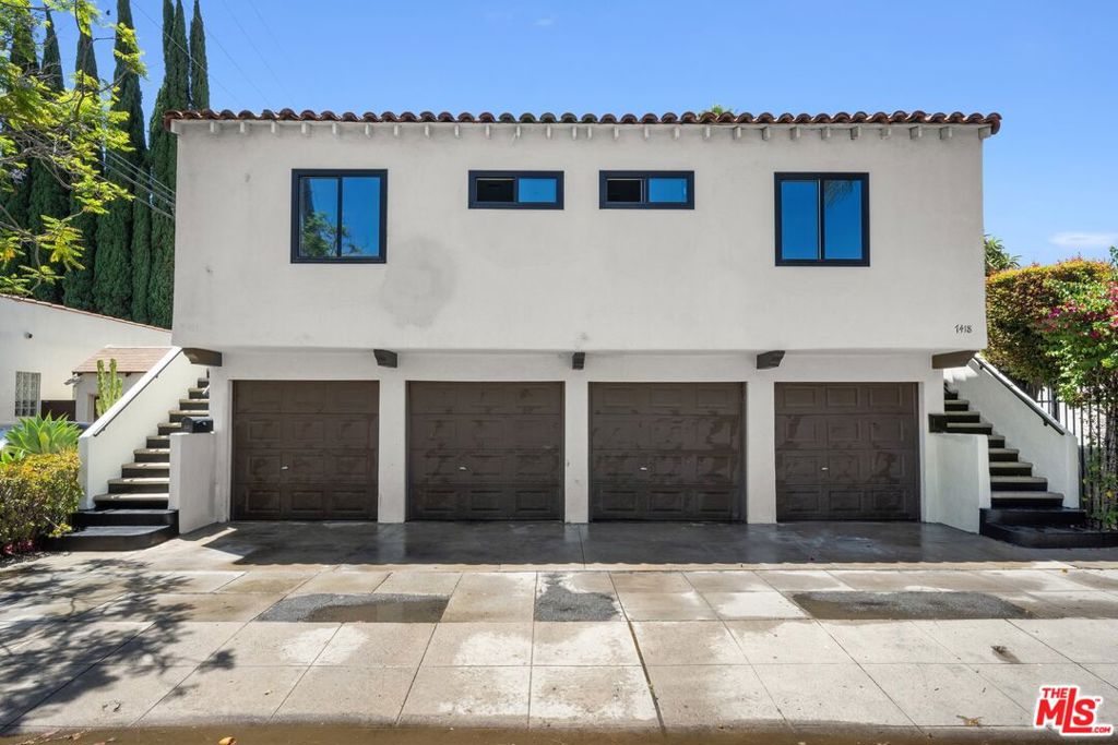 958 N Vista Street