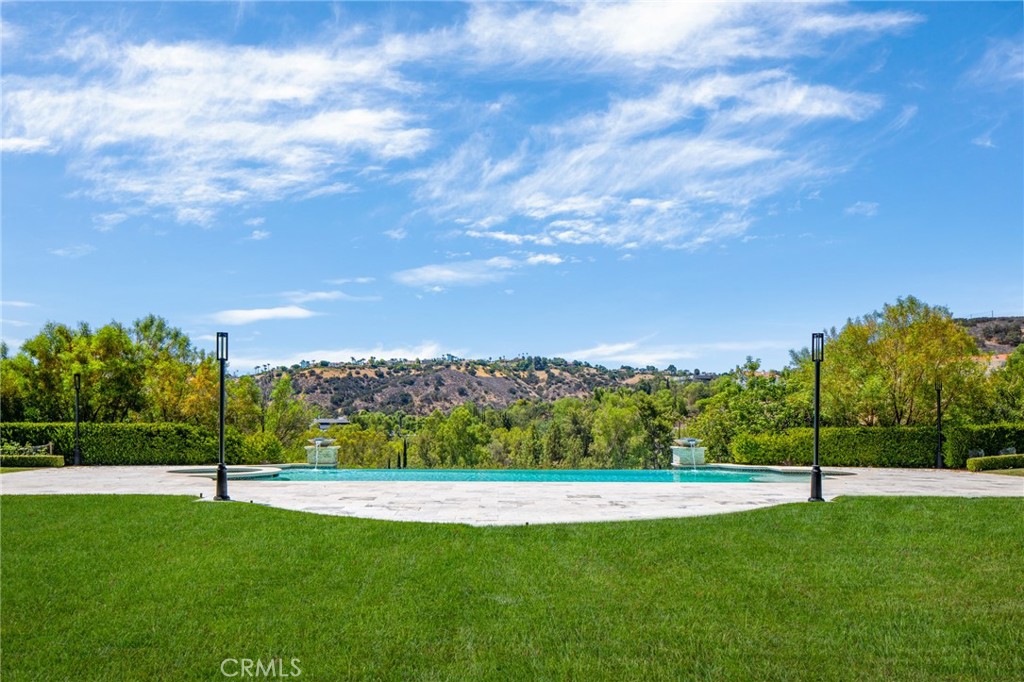 24100 HIDDEN RIDGE Road