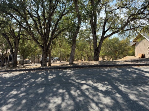 Tiny photo for 2521 Captains Walk, Bradley, CA 93426 (MLS # NS26177564)
