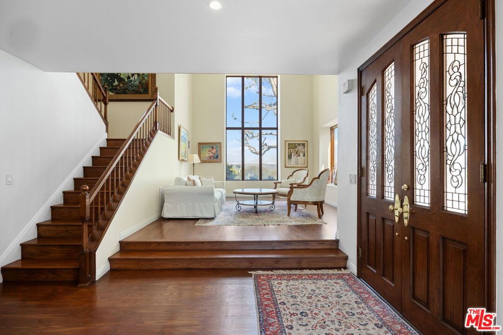 24464 Park Granada