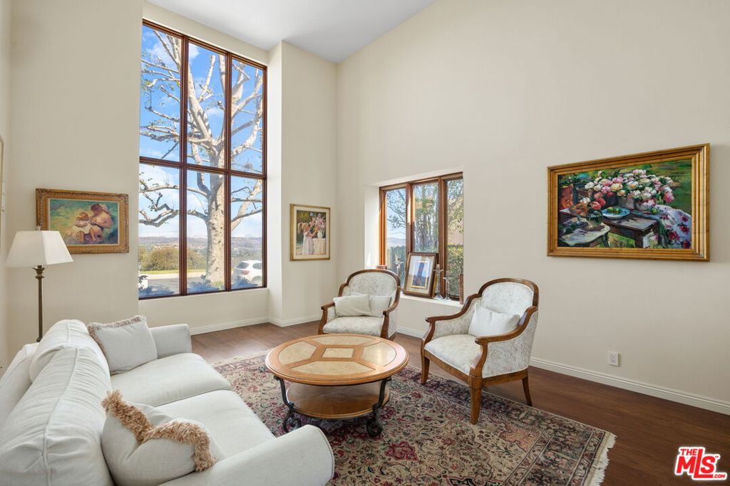 24464 Park Granada