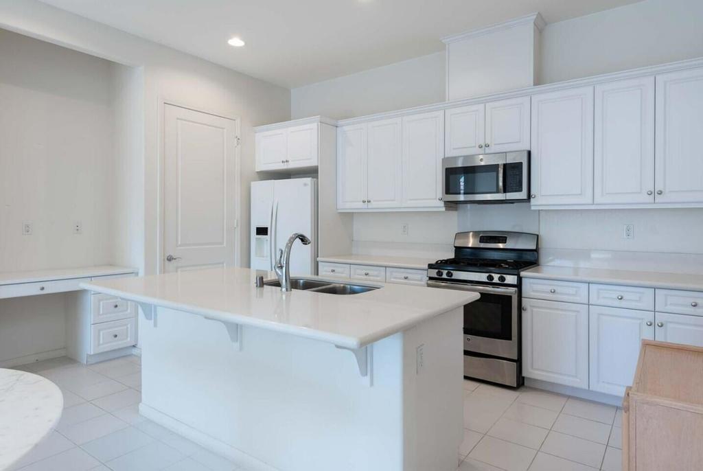 Villa Portofino - Residential Lease