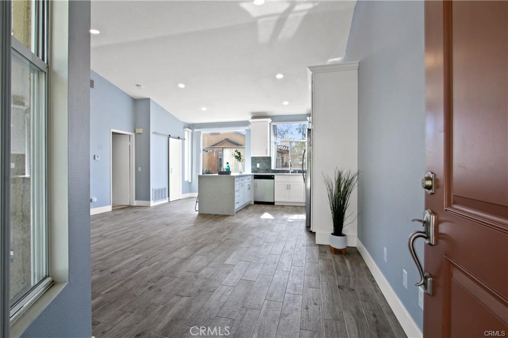 19431 Rue De Valore 49A