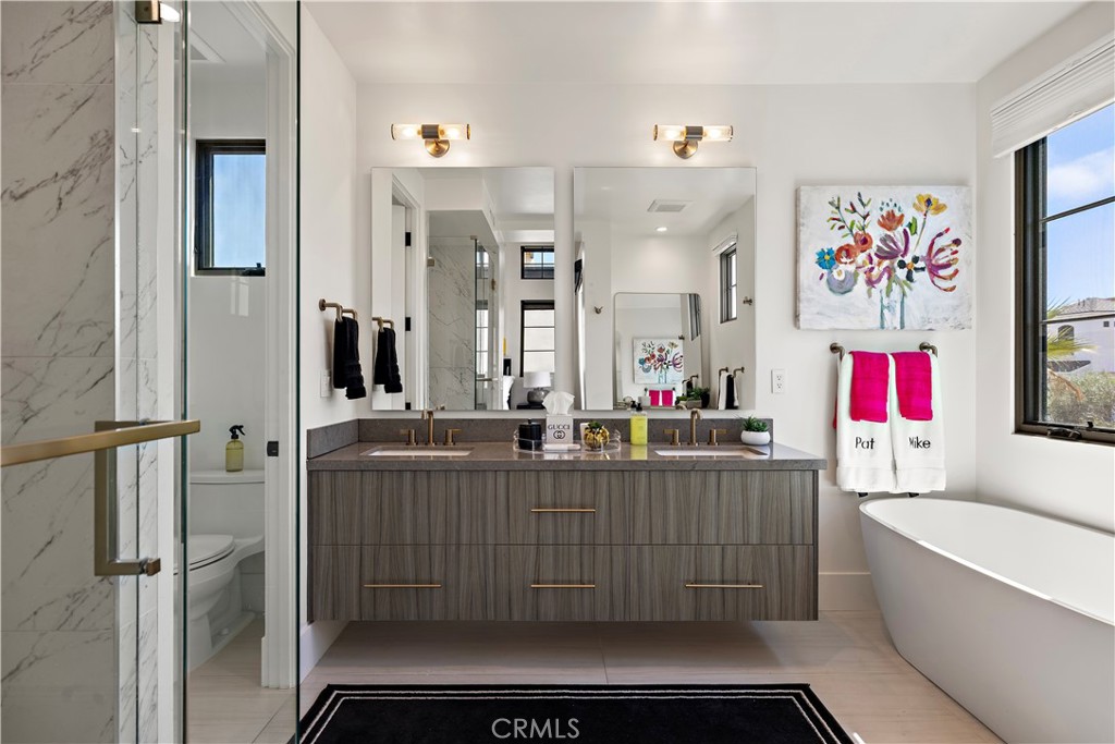 419 Narcissus, Corona Del Mar CA 92625 - Photo 32