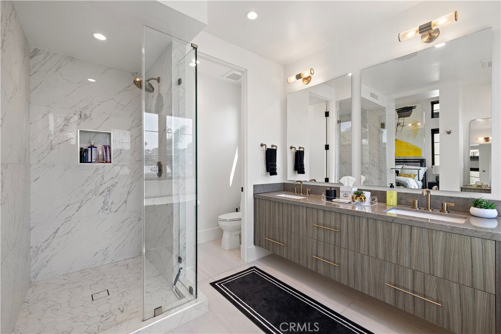 419 Narcissus, Corona Del Mar CA 92625 - Photo 31